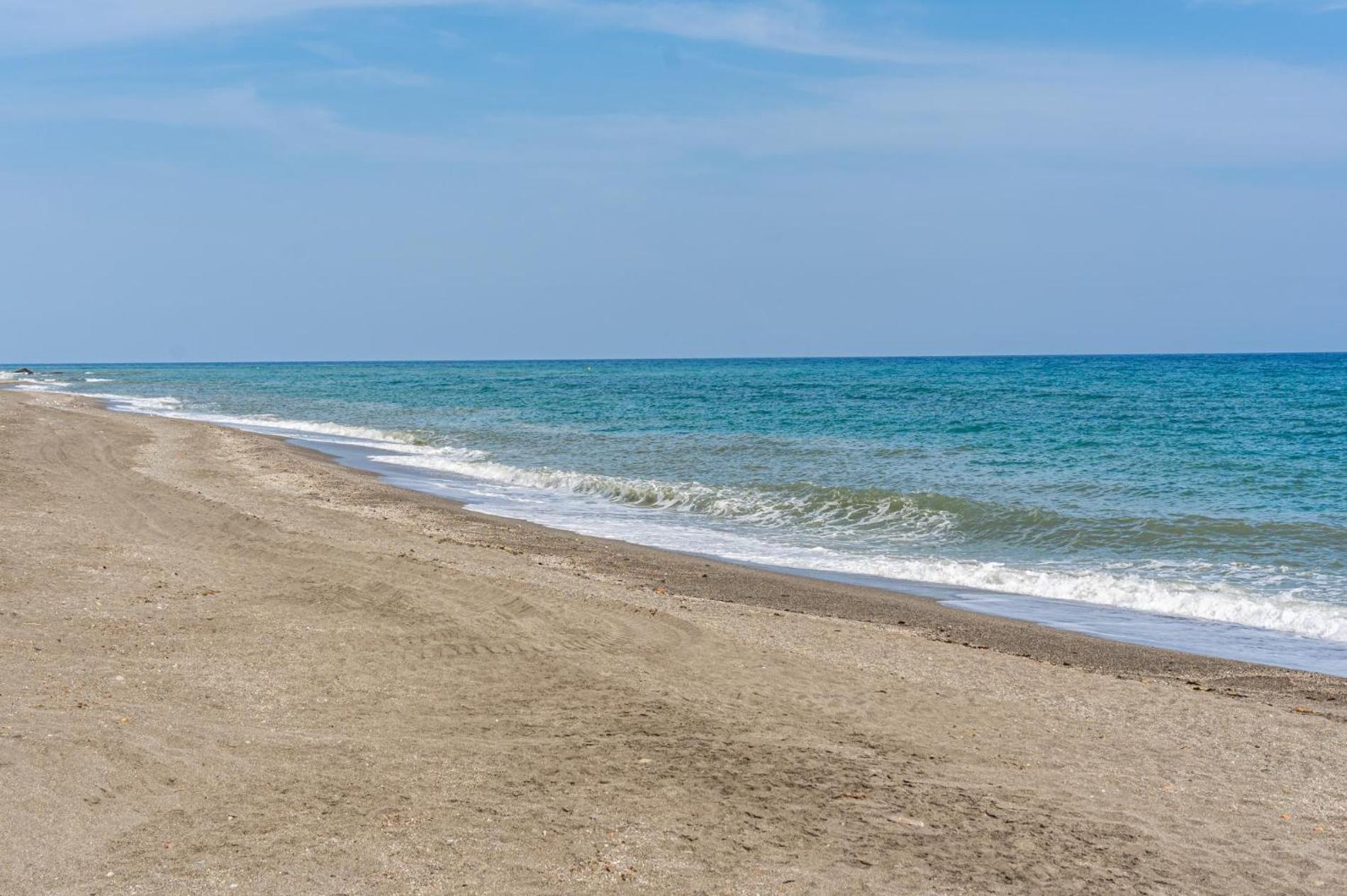 Heima In Front Of The Sea Apartment Malaga Bagian luar foto
